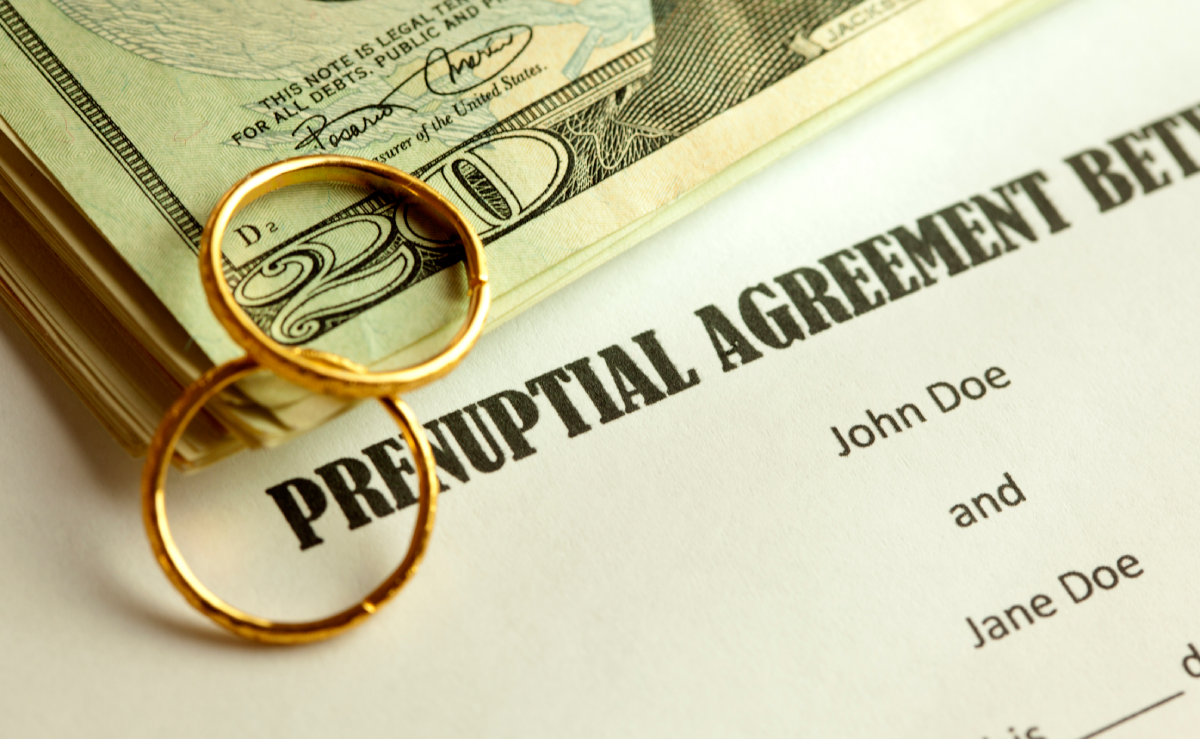 prenup-agreement-rings-money